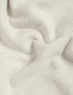 Air-Yarn Crew Neck Knitted Vest 18 Air-Yarn Crew Neck Knitted Vest -Cyberjammies Store Air Yarn Crew Neck Knitted Vest 5