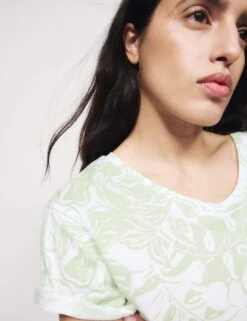 Cool Comfort™ Printed Nightdress -Cyberjammies Store Cool Comfort Printed Nightdress 2