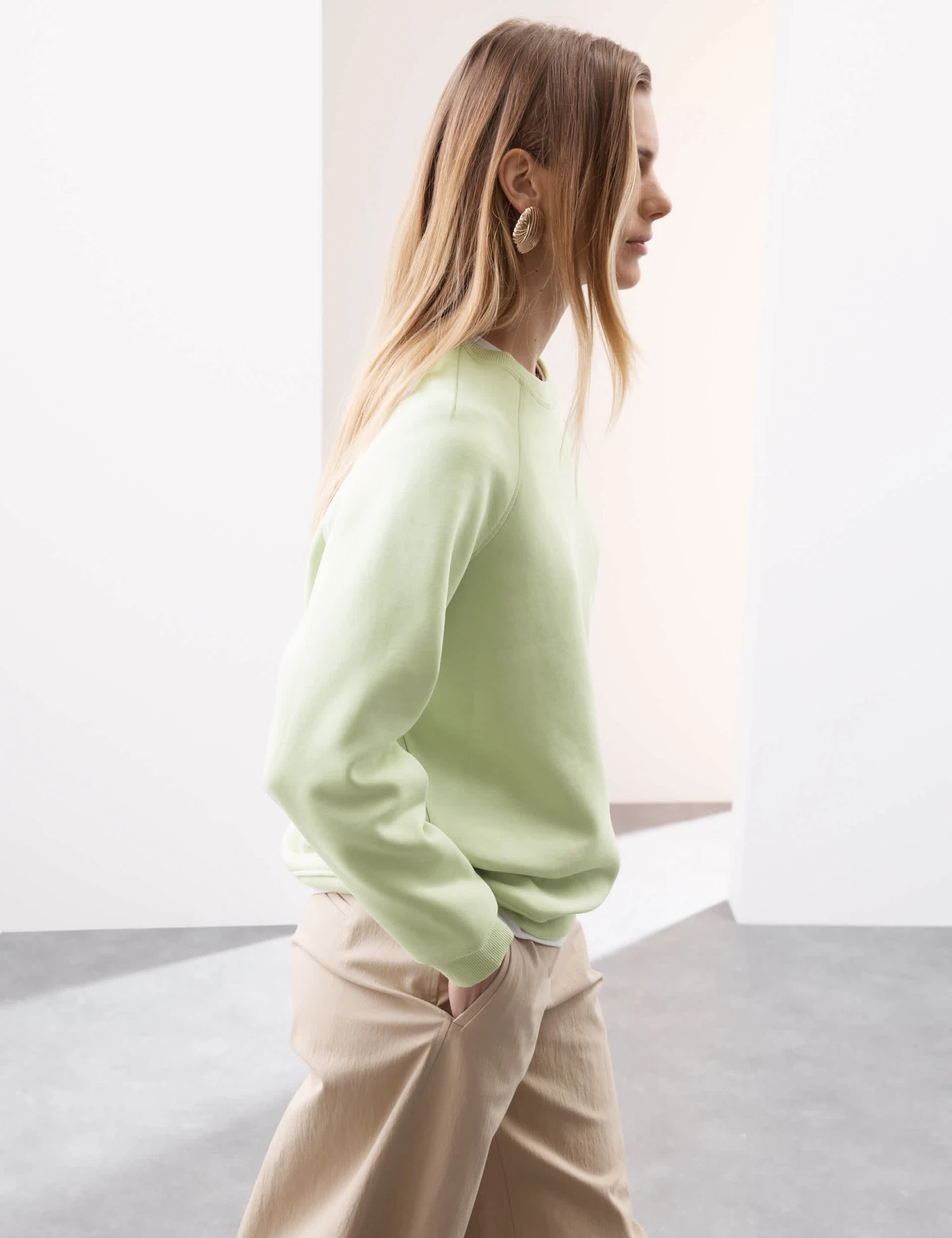 Cotton Blend Crew Neck Sweatshirt 1 Cotton Blend Crew Neck Sweatshirt