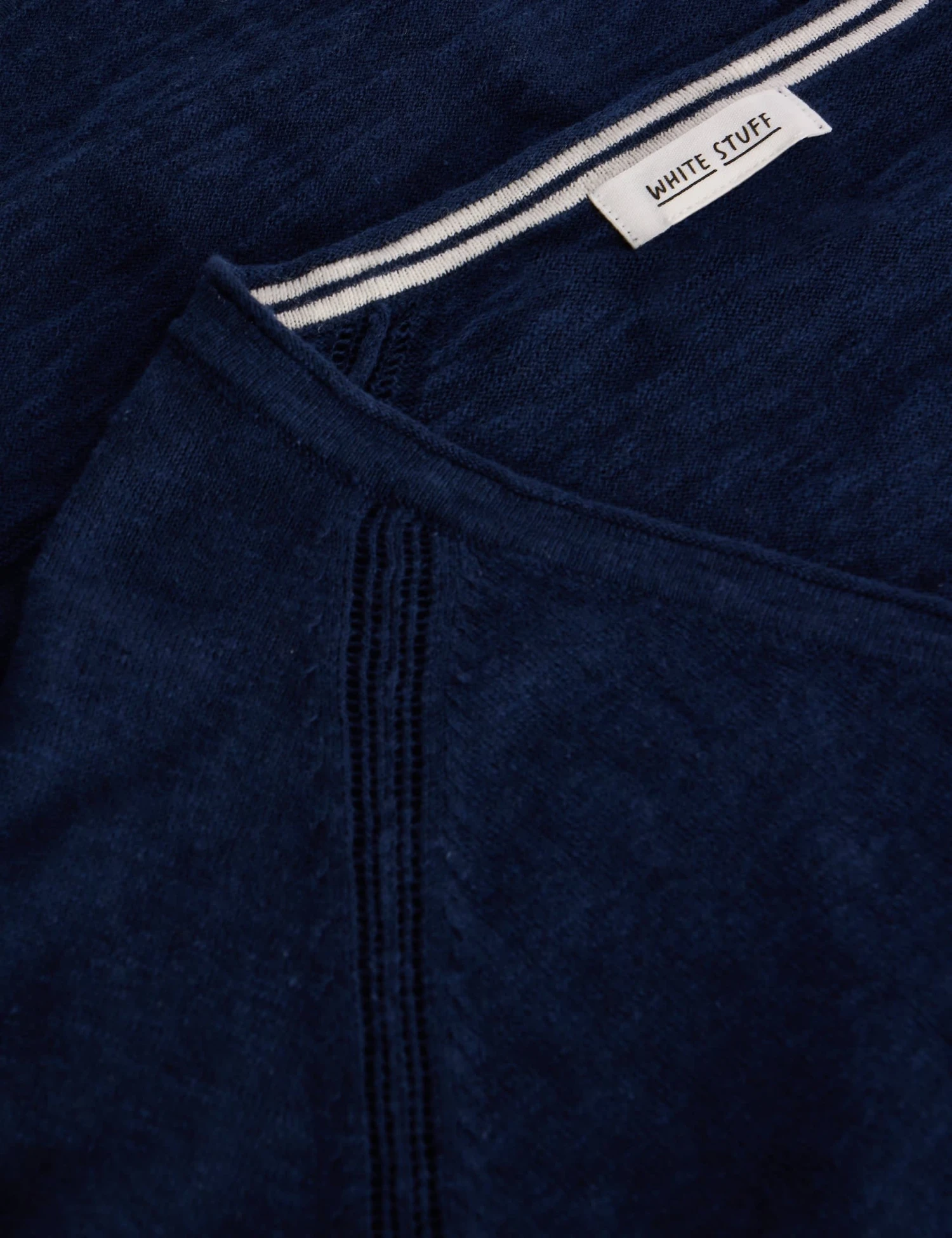 WHITE STUFF Cotton Rich V-Neck Jumper With Linen 3 WHITE STUFF Cotton Rich V-Neck Jumper With Linen - Image 3