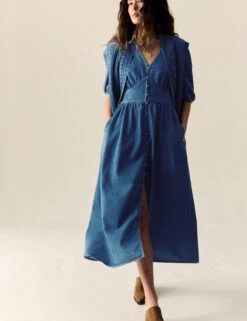 Denim V-Neck Button Through Midi Waisted Dress -Cyberjammies Store Denim V Neck Button Through Midi Waisted Dress 2