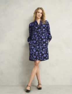 Floral V-Neck Knee Length Shift Dress