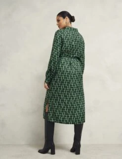 Geometric Collared Midi Shirt Dress 21 Geometric Collared Midi Shirt Dress -Cyberjammies Store Geometric Collared Midi Shirt Dress 3