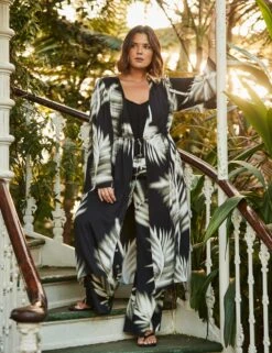 Leaf Print Drawstring Waist Longline Kimono -Cyberjammies Store Leaf Print Drawstring Waist Longline Kimono 2