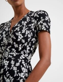 French Connection Jersey Floral V-Neck Mini Tea Dress -Cyberjammies Store MS 10 T83 5102S ZZ X EC 1