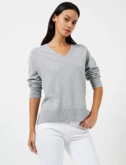 French Connection Textured V-Neck Relaxed Jumper With Wool -Cyberjammies Store MS 10 T83 5115S T4 X EC 1
