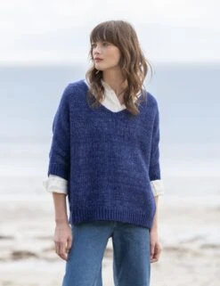 Celtic & Co. Merino Wool Blend V-Neck Jumper -Cyberjammies Store MS 10 T83 8729T XB X EC 1