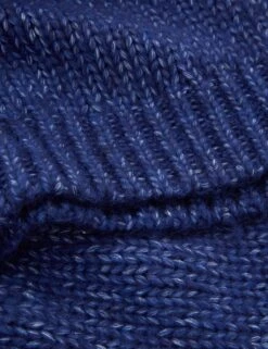 Celtic & Co. Merino Wool Blend V-Neck Jumper -Cyberjammies Store MS 10 T83 8729T XB X EC 3