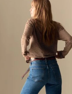 Mid Rise Straight Leg Ankle Grazer Jeans -Cyberjammies Store Mid Rise Straight Leg Ankle Grazer Jeans 3