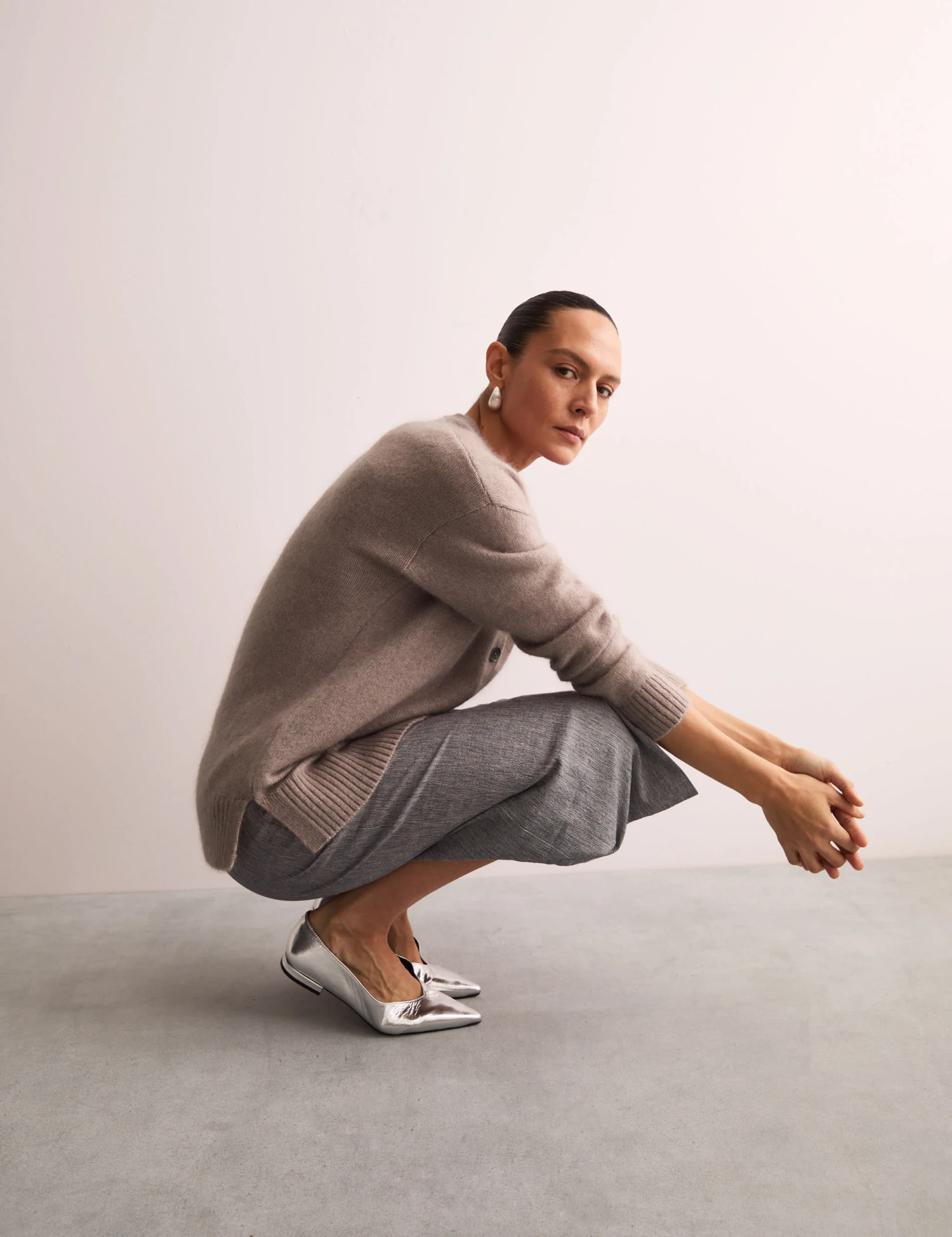 Jaeger Mohair Blend V-Neck Button Through Cardigan 3 Jaeger Mohair Blend V-Neck Button Through Cardigan - Image 3