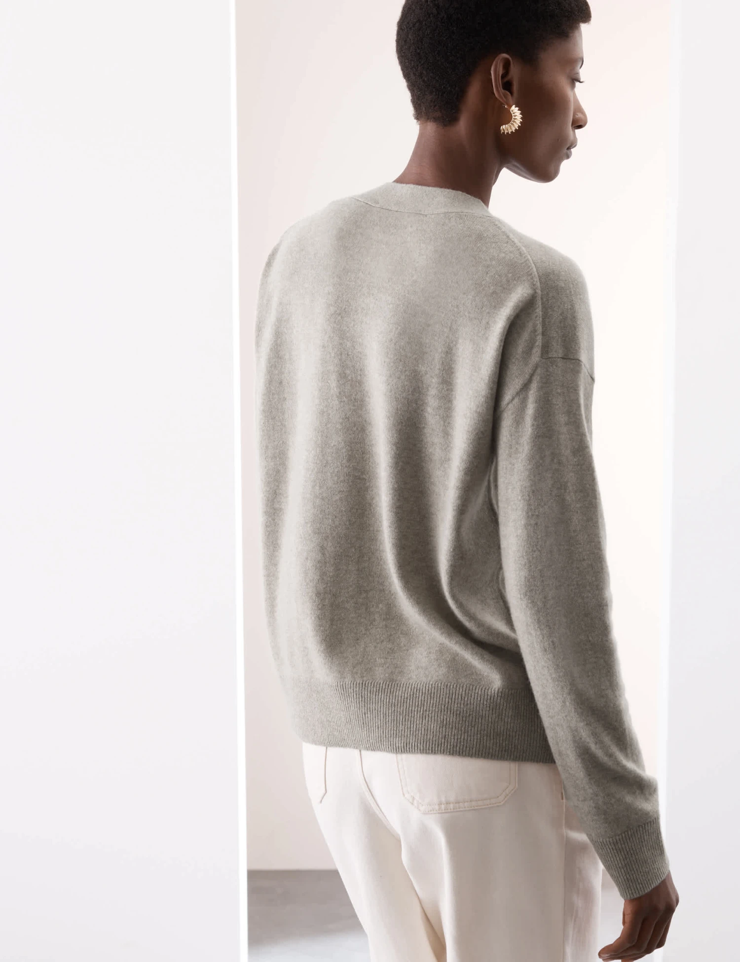 Pure Cashmere V-Neck Button Front Cardigan 5 Pure Cashmere V-Neck Button Front Cardigan - Image 5