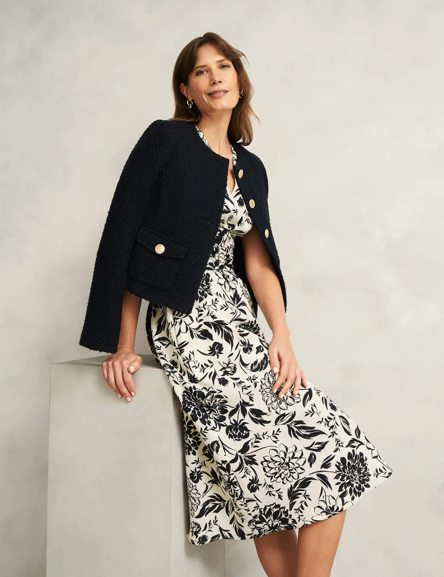 Pure Linen Floral V-Neck Midi Skater Dress 3 Pure Linen Floral V-Neck Midi Skater Dress - Image 3