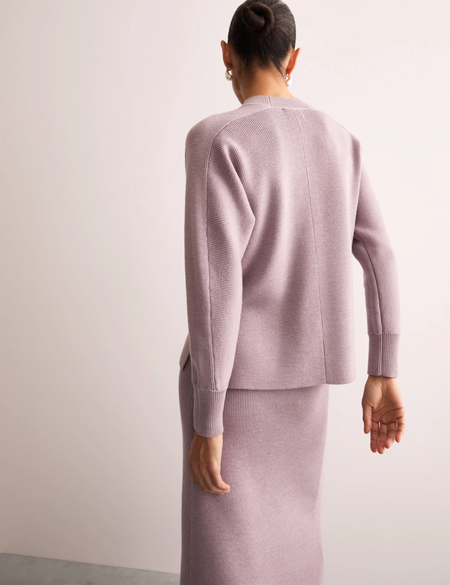 Jaeger Pure Merino Wool Ribbed Funnel Neck Jumper 6 Jaeger Pure Merino Wool Ribbed Funnel Neck Jumper - Image 6