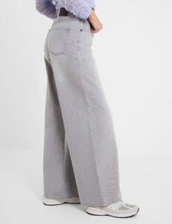 French Connection Relaxed Pure Cotton Mid Rise Wide Leg Jeans -Cyberjammies Store Relaxed Pure Cotton Mid Rise Wide Leg Jeans 3