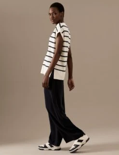 Pure Cashmere Striped V-Neck Knitted Vest