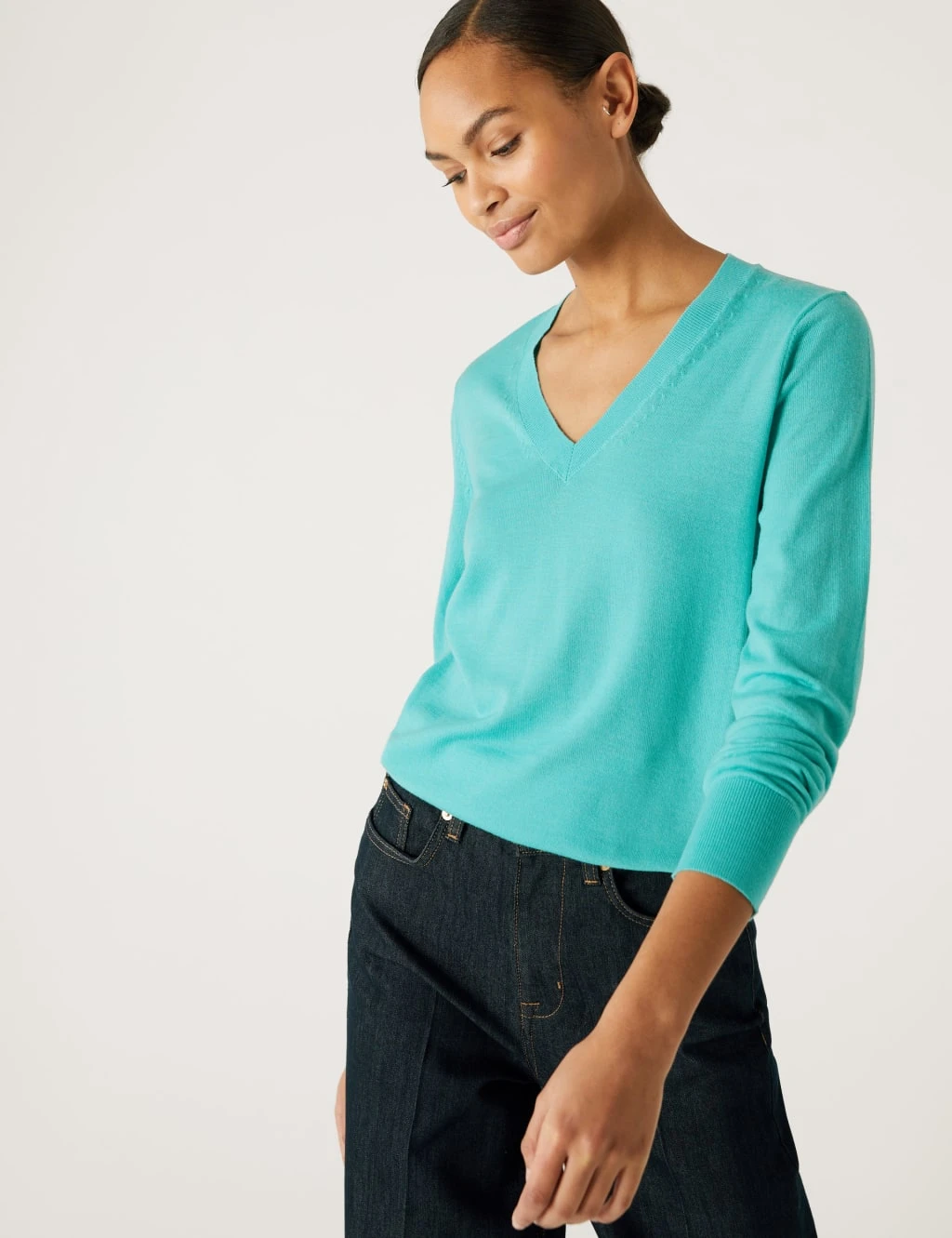Pure Merino Wool V-Neck Jumper 5 Pure Merino Wool V-Neck Jumper - Image 5