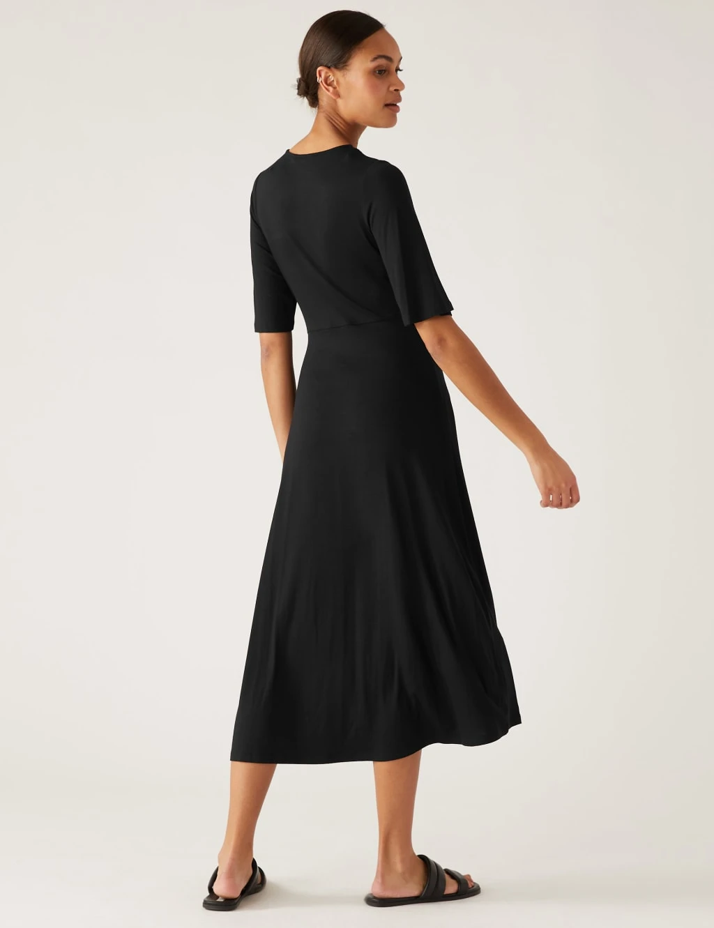 Jersey V-Neck Midi Wrap Dress 5 Jersey V-Neck Midi Wrap Dress - Image 5