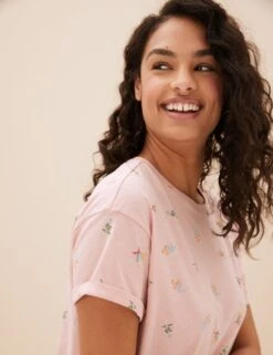 Pure Cotton Ditsy Floral Cropped Pyjama Set 9 Pure Cotton Ditsy Floral Cropped Pyjama Set -Cyberjammies Store SD 02 T37 4532F D6 X EC 1