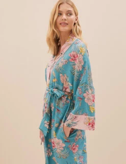 Floral Wrap -Cyberjammies Store SD 02 T37 8570W HZ X EC 1