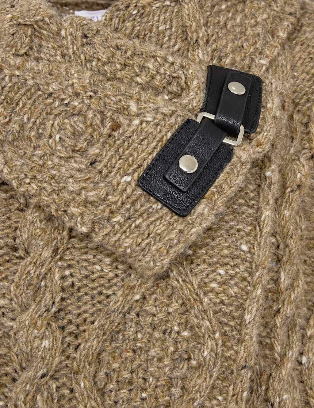 Celtic & Co. Pure Wool Cable Knit Longline Cardigan 7 Celtic & Co. Pure Wool Cable Knit Longline Cardigan - Image 7