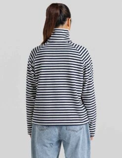 Craghoppers Striped Funnel Neck Half Zip Sweatshirt 10 Craghoppers Striped Funnel Neck Half Zip Sweatshirt -Cyberjammies Store SD 10 T83 3020W E4 X EC 3