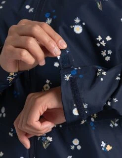 Craghoppers Waterproof Floral Hooded Short Jacket -Cyberjammies Store SD 10 T83 3096W E0 X EC 7