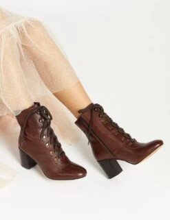 Jones Bootmaker Leather Lace-Up Block Heel Ankle Boots