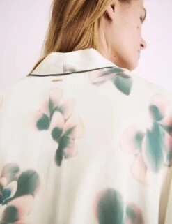 Satin Floral Wide Sleeve Wrap 17 Satin Floral Wide Sleeve Wrap -Cyberjammies Store Satin Floral Wide Sleeve Wrap 2