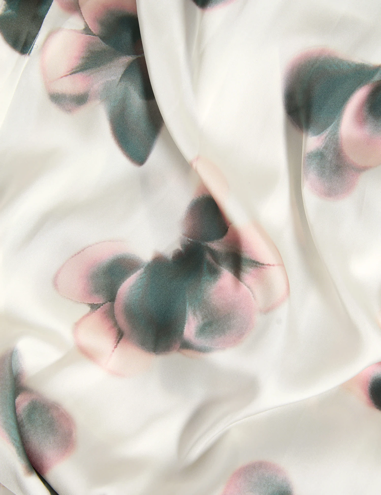 Satin Floral Wide Sleeve Wrap 7 Satin Floral Wide Sleeve Wrap - Image 7