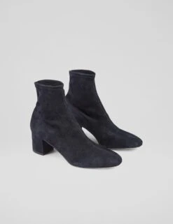 Suede Block Heel Square Toe Ankle Boots -Cyberjammies Store Suede Block Heel Square Toe Ankle Boots 2
