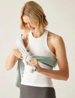 Regatta Sweethart Funnel Neck Half Zip Fleece -Cyberjammies Store Sweethart Funnel Neck Half Zip Fleece 4