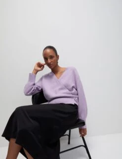 V-Neck Relaxed Cardigan