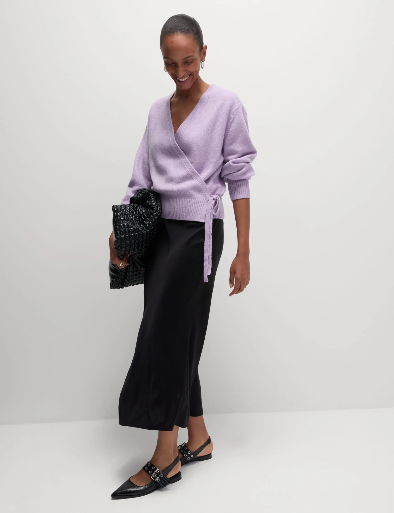 V-Neck Relaxed Cardigan 4 V-Neck Relaxed Cardigan - Image 4