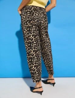 Boyfriend High Waisted Barrel Leg Jeans -Cyberjammies Store boyfriend high waisted barrel leg jeans 7