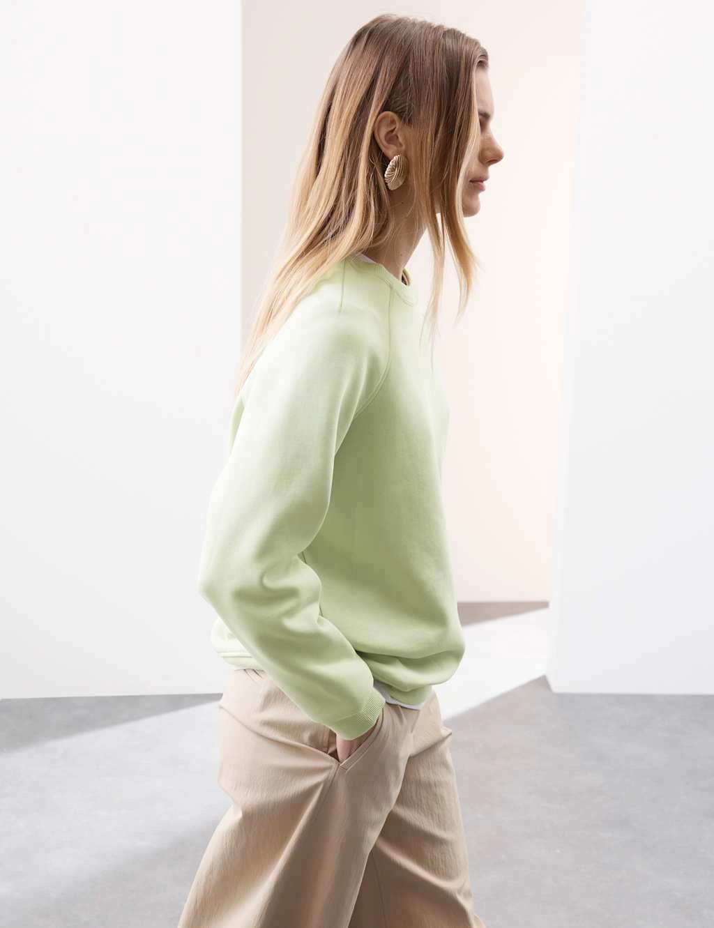 Cotton Blend Crew Neck Sweatshirt 9 Cotton Blend Crew Neck Sweatshirt - Image 9