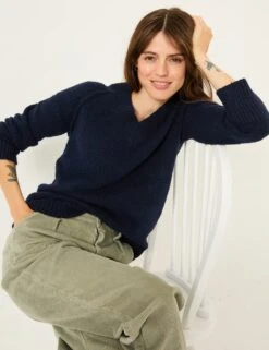 Cotton Blend V-Neck Bouclé Jumper 21 Cotton Blend V-Neck Bouclé Jumper -Cyberjammies Store cotton blend v neck boucl jumper 6