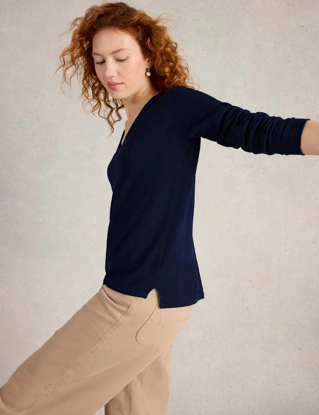 WHITE STUFF Cotton Rich V-Neck Jumper With Linen 14 WHITE STUFF Cotton Rich V-Neck Jumper With Linen - Image 14