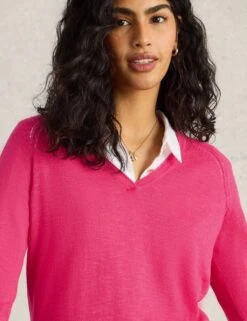 WHITE STUFF Cotton Rich V-Neck Jumper With Linen 37 WHITE STUFF Cotton Rich V-Neck Jumper With Linen -Cyberjammies Store cotton rich v neck jumper with linen 17