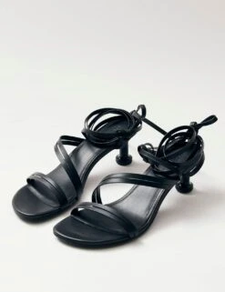 ALOHAS Curly Leather Kitten Heel Sandals -Cyberjammies Store curly leather kitten heel sandals 7