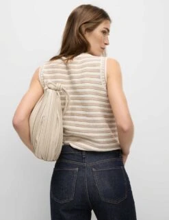 High Waisted Cropped Slim Fit Jeans -Cyberjammies Store high waisted cropped slim fit jeans 6