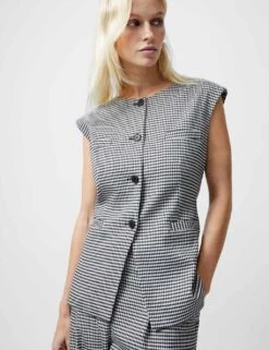 French Connection Holden Houndstooth Single Breasted Waistcoat -Cyberjammies Store holden houndstooth single breasted waistcoat 4