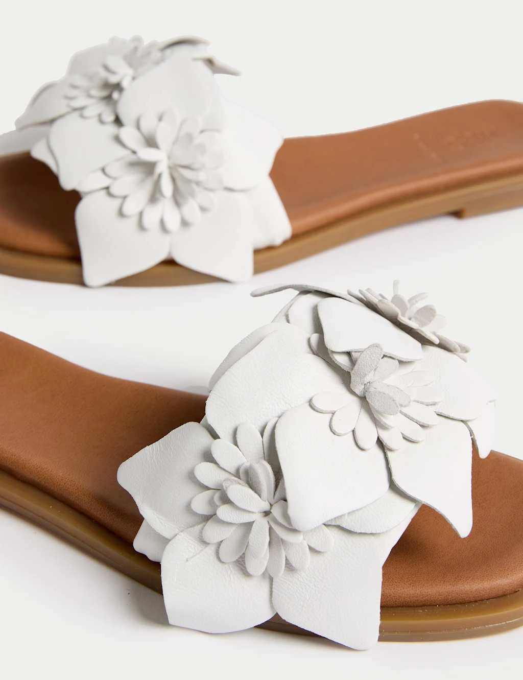 Leather Corsage Flat Mules 5 Leather Corsage Flat Mules - Image 5