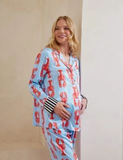 Maternity Satin Lobster Revere Pyjama Set 17 Maternity Satin Lobster Revere Pyjama Set -Cyberjammies Store maternity satin lobster revere pyjama set 7