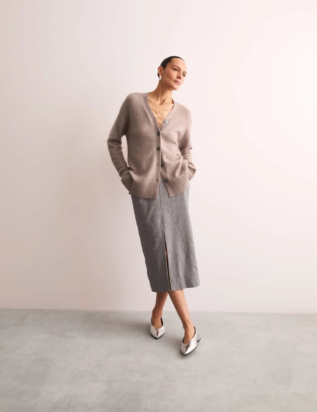 Jaeger Mohair Blend V-Neck Button Through Cardigan 11 Jaeger Mohair Blend V-Neck Button Through Cardigan - Image 11