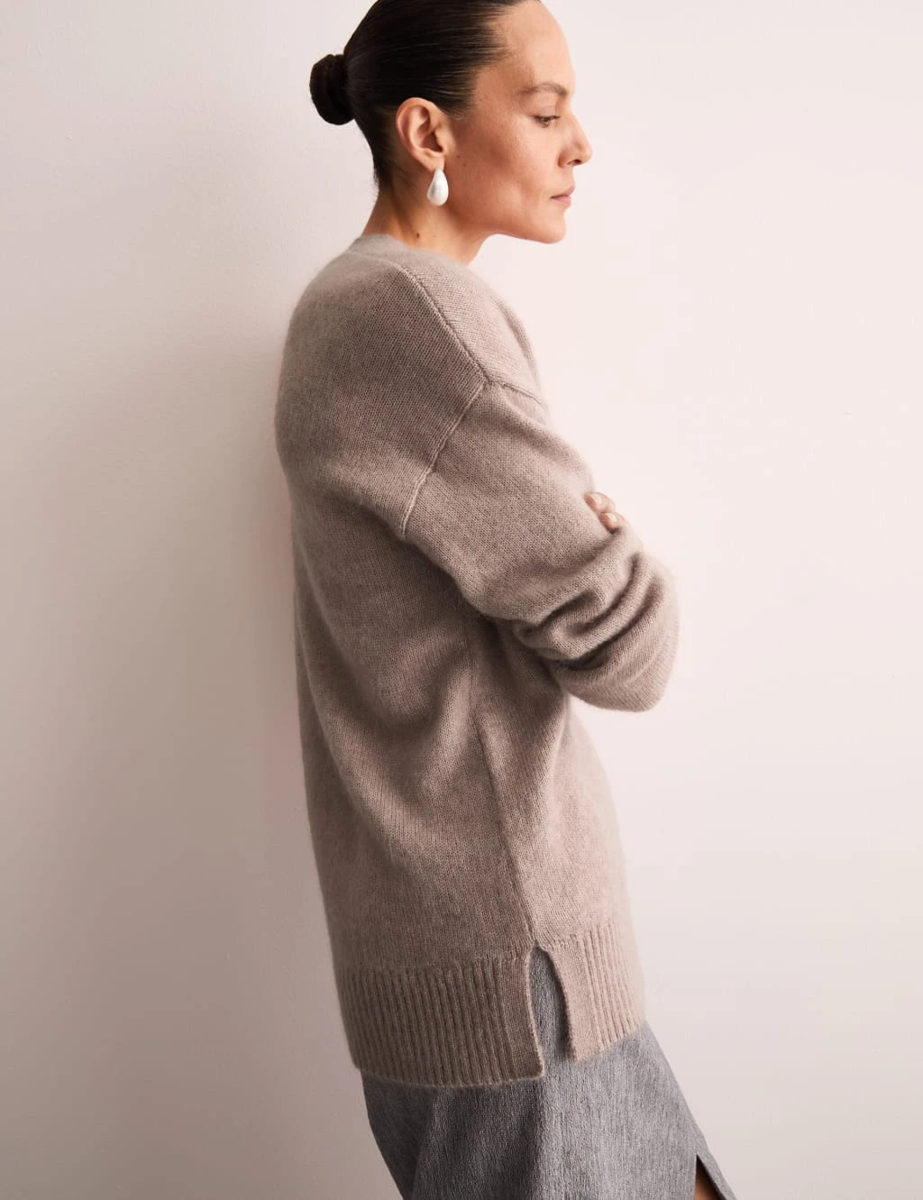 Jaeger Mohair Blend V-Neck Button Through Cardigan 12 Jaeger Mohair Blend V-Neck Button Through Cardigan - Image 12