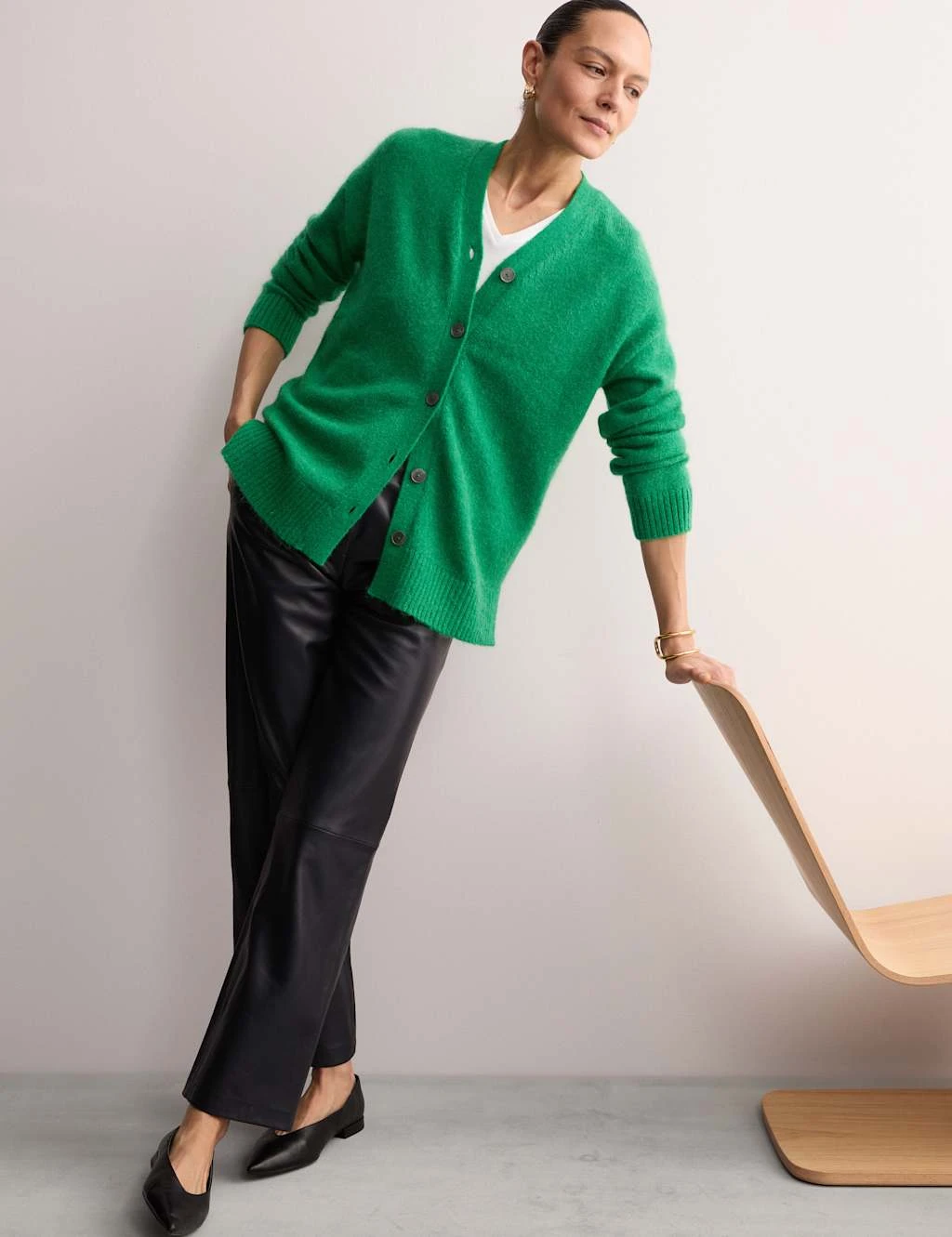 Jaeger Mohair Blend V-Neck Button Through Cardigan 20 Jaeger Mohair Blend V-Neck Button Through Cardigan - Image 20