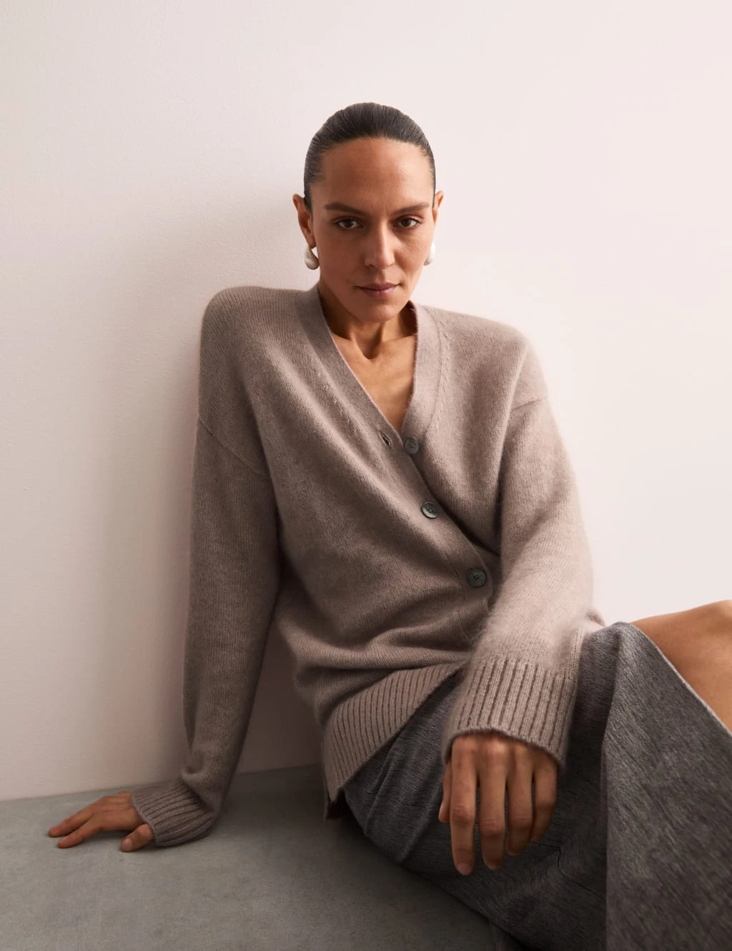 Jaeger Mohair Blend V-Neck Button Through Cardigan 10 Jaeger Mohair Blend V-Neck Button Through Cardigan - Image 10