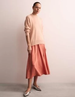 Jaeger Pure Cashmere Crew Neck Relaxed Jumper -Cyberjammies Store pure cashmere crew neck relaxed jumper 16