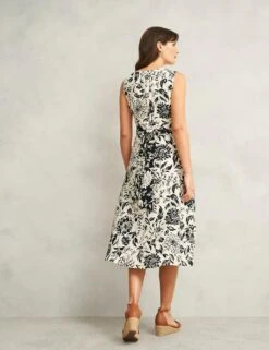 Pure Linen Floral V-Neck Midi Skater Dress 28 Pure Linen Floral V-Neck Midi Skater Dress -Cyberjammies Store pure linen floral v neck midi skater dress 12