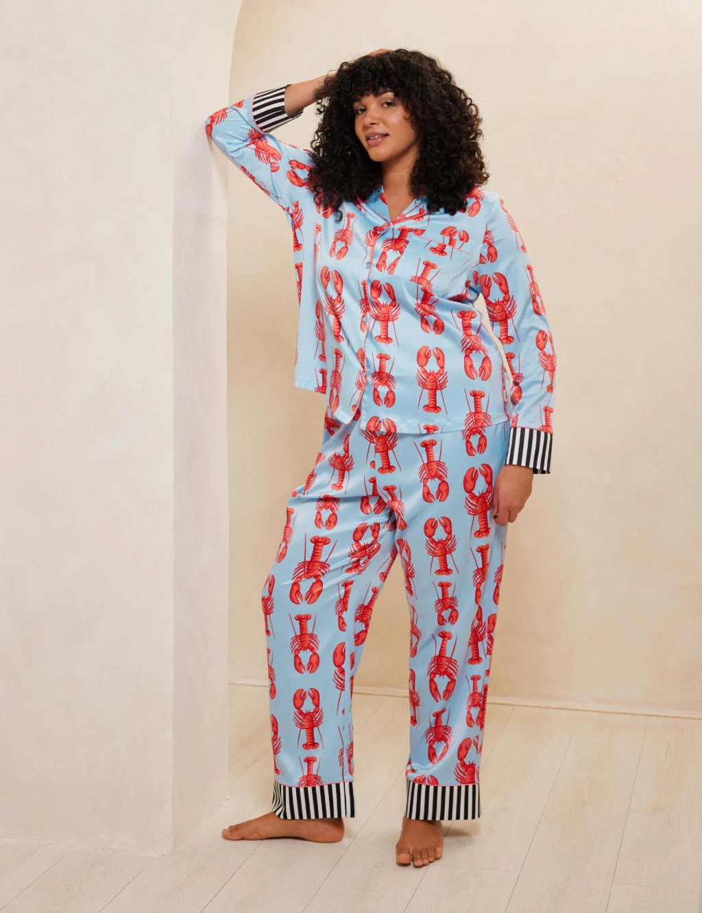 Satin Lobster Print Pyjama Set 15 Satin Lobster Print Pyjama Set - Image 15